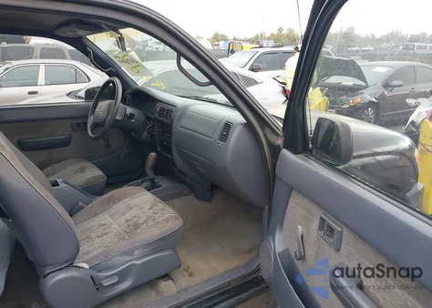 1999 Toyota Tacoma Prerunner V6 from USA, damaged, VIN 4TASN92N7XZ413641